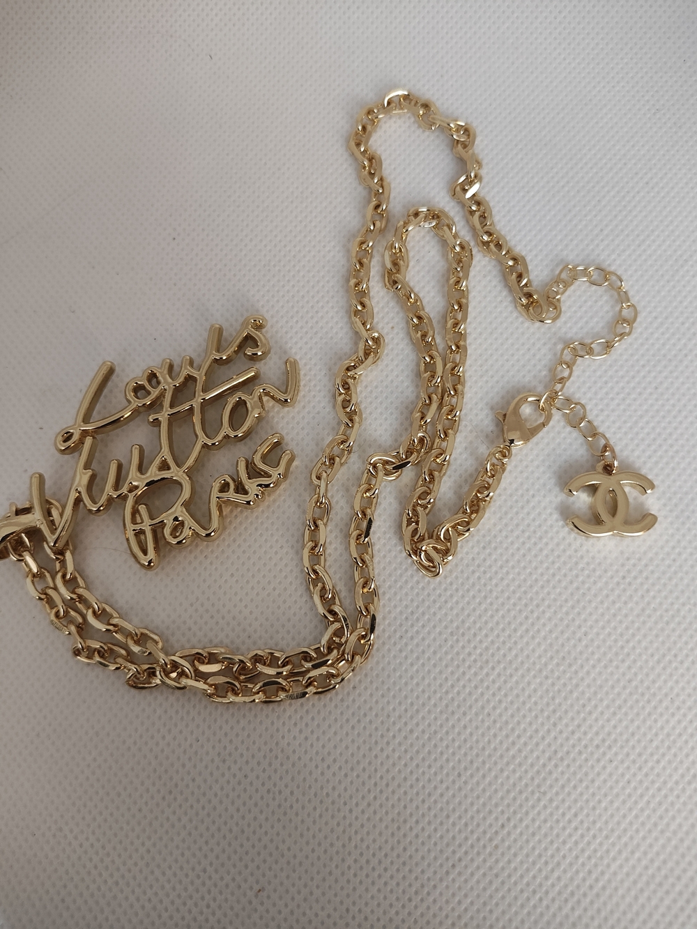 Gold Script Logo Necklace - Picture 4 of 4